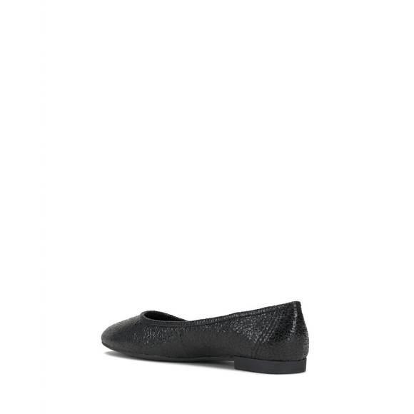 NEW VINCE CAMUTO minndy ballet flat in black - Picture 4 of 7